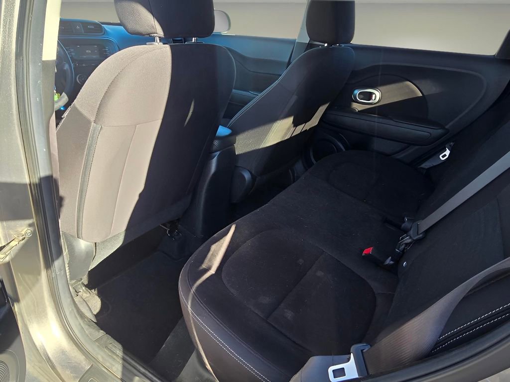 Used 2016 Kia Soul w/ Convenience Package image 15