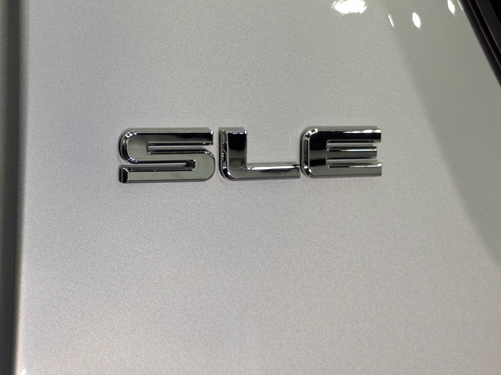 Used 2017 GMC Terrain SLE AWD/4WD image 37