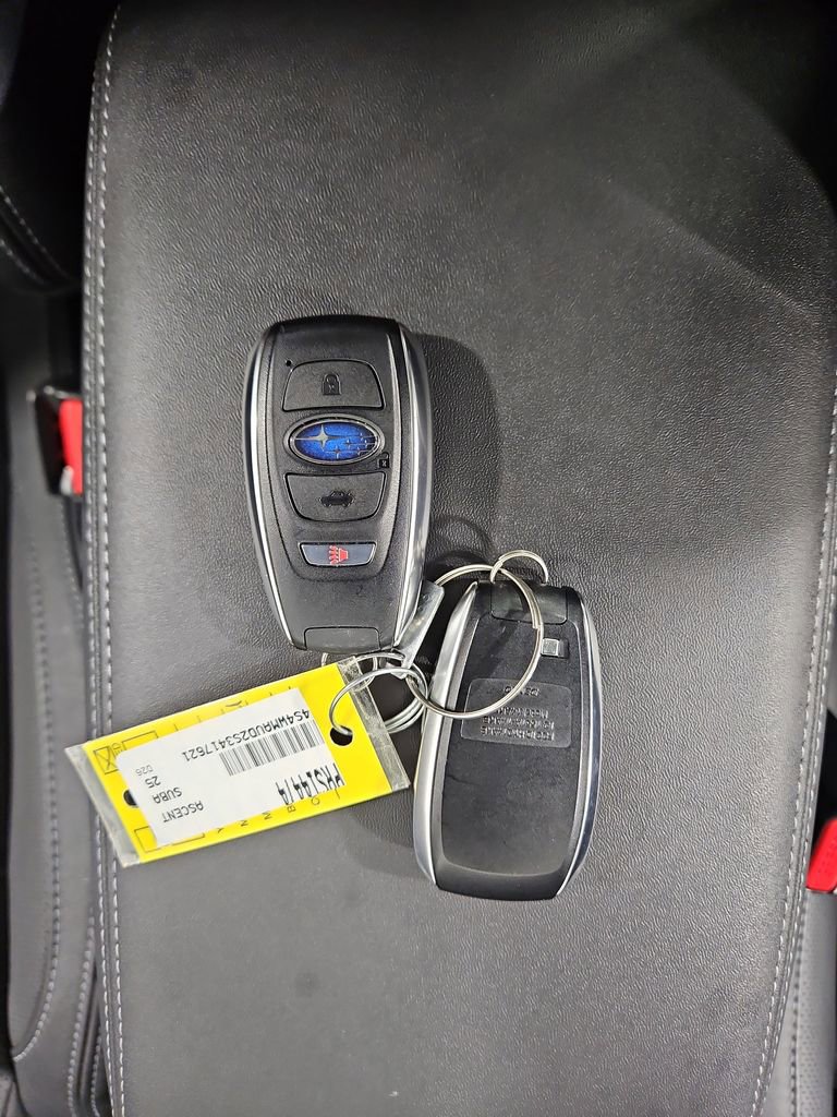 Certified 2025 Subaru Ascent Touring AWD/4WD image 29