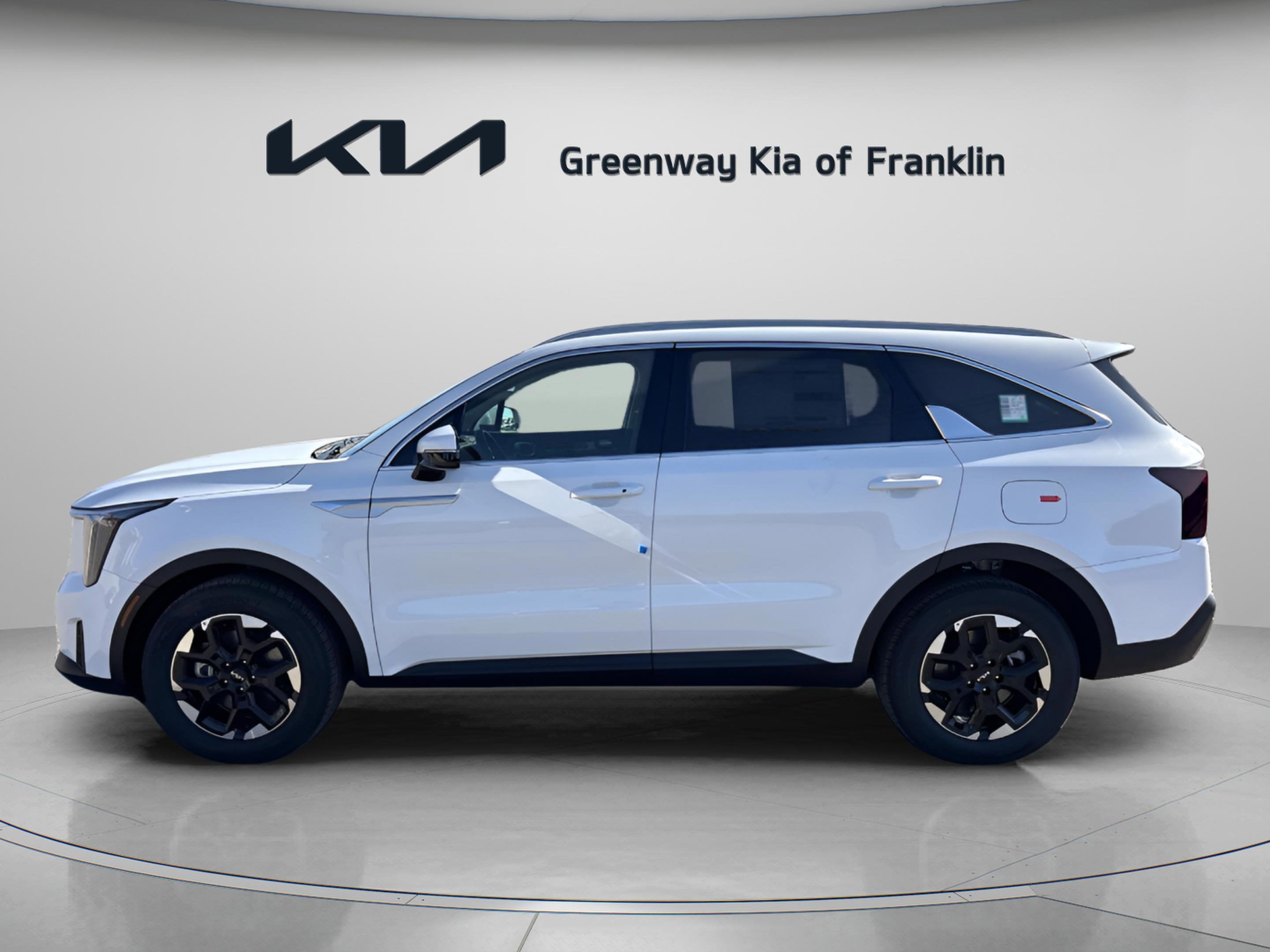 New 2026 Kia Sorento S image 4