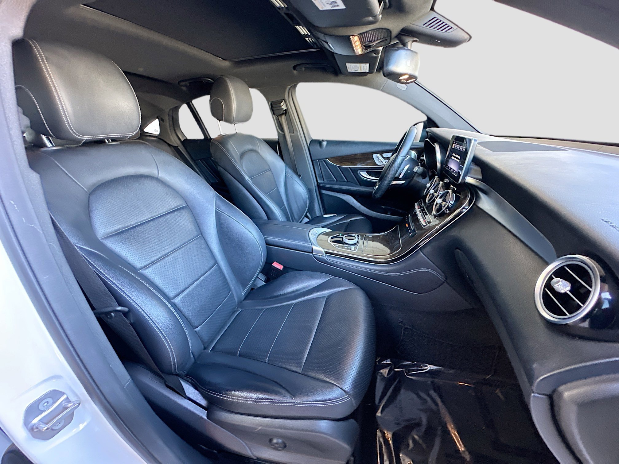 Used 2018 Mercedes-Benz GLC 300 4MATIC Coupe image 29