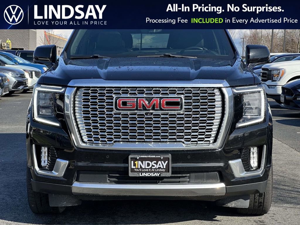 Used 2021 GMC Yukon Denali w/ Advanced Technology Package image 3