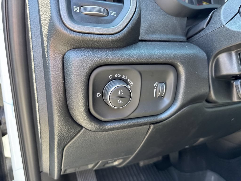New 2026 RAM 3500 Tradesman AWD/4WD image 11