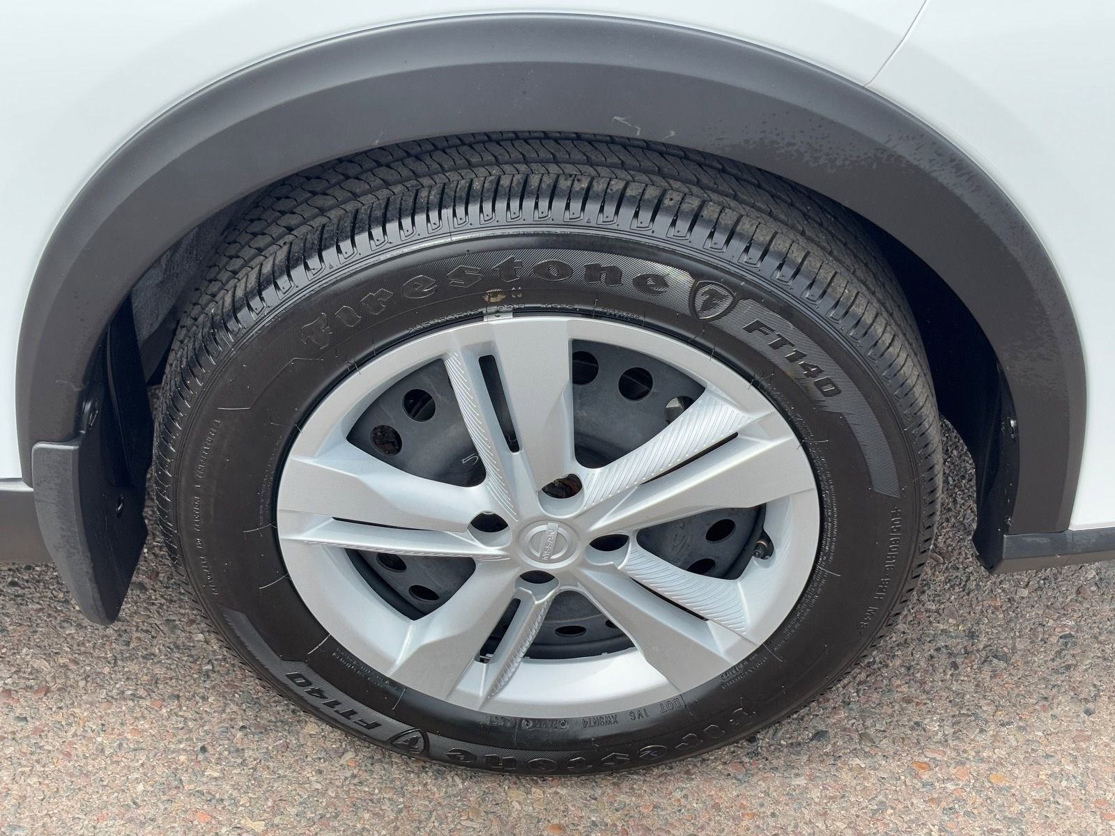 Certified 2025 Nissan Kicks Play S image 8