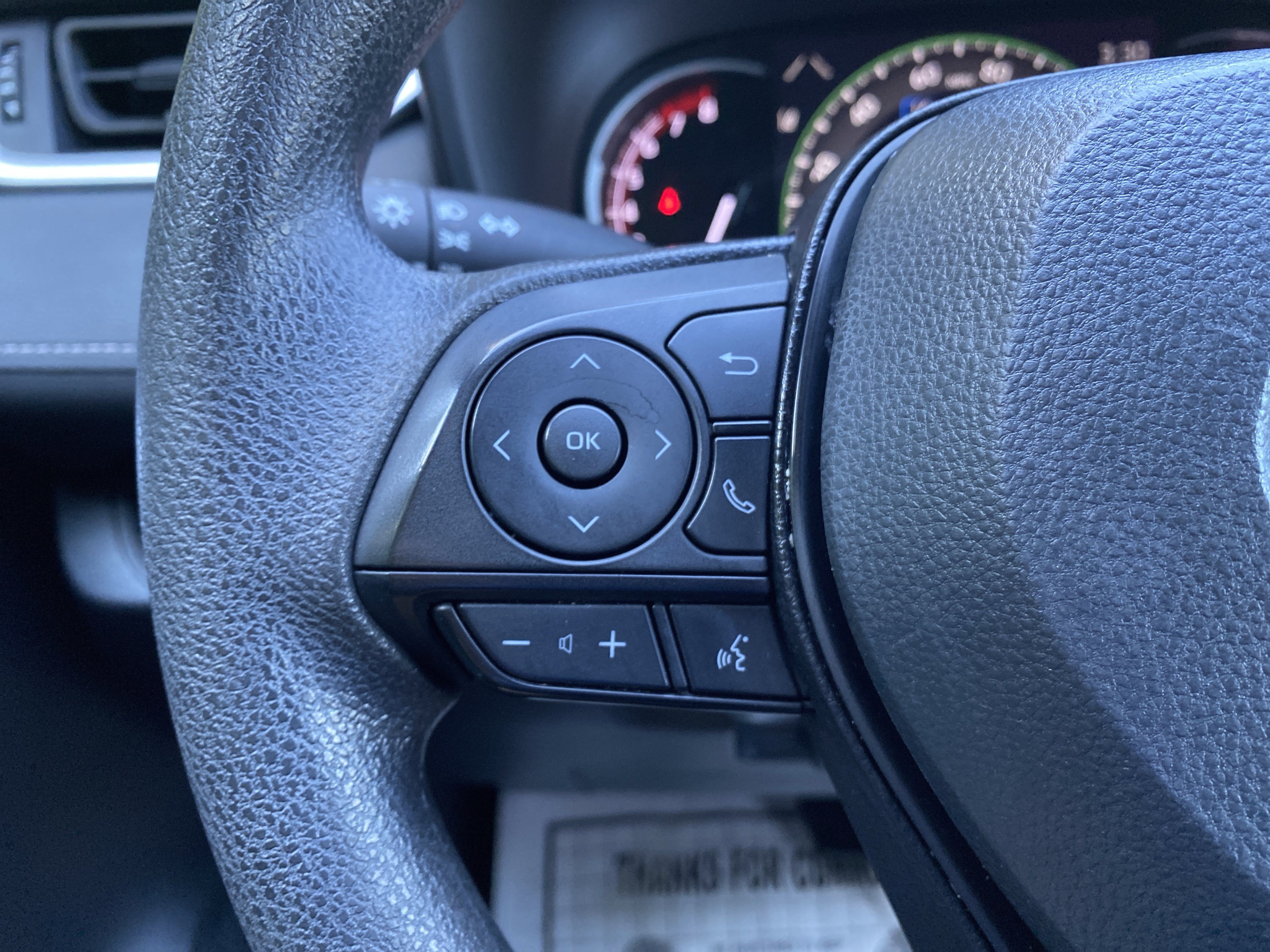 Used 2024 Toyota RAV4 LE FWD image 19