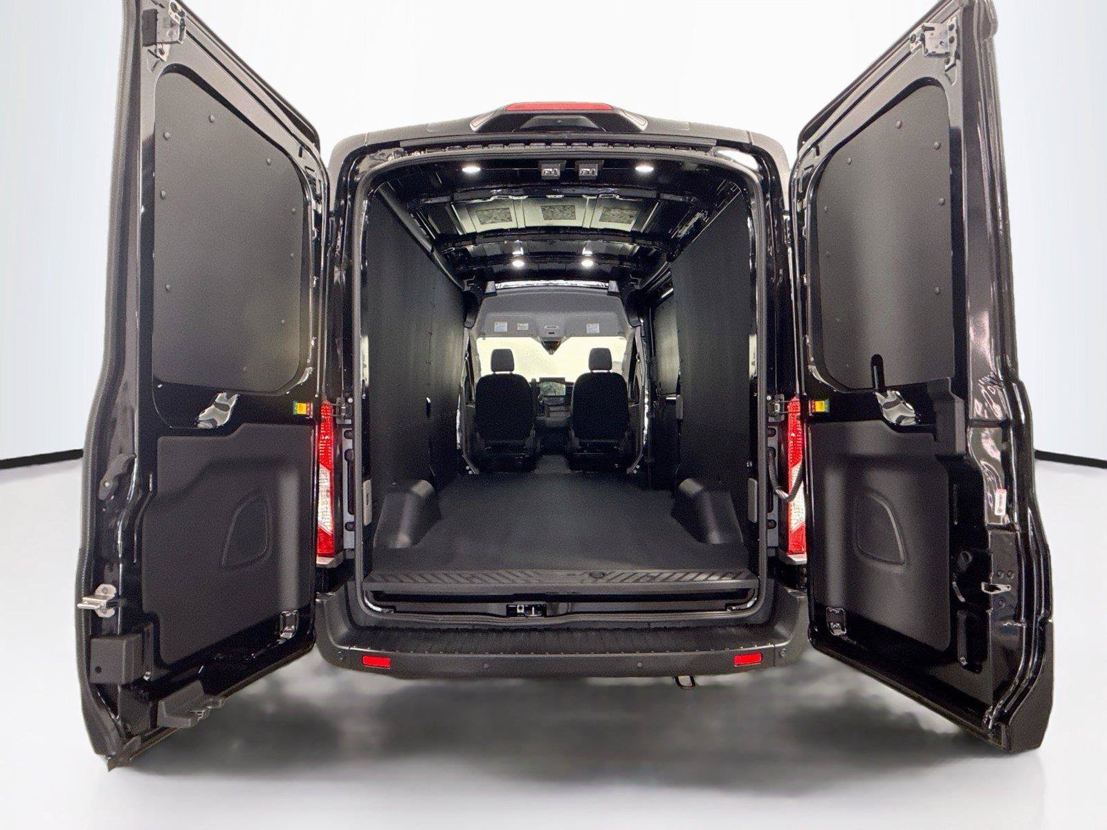 Used 2026 Ford Transit 250 148 Medium Roof w/ Load Area Protection Package RWD image 31