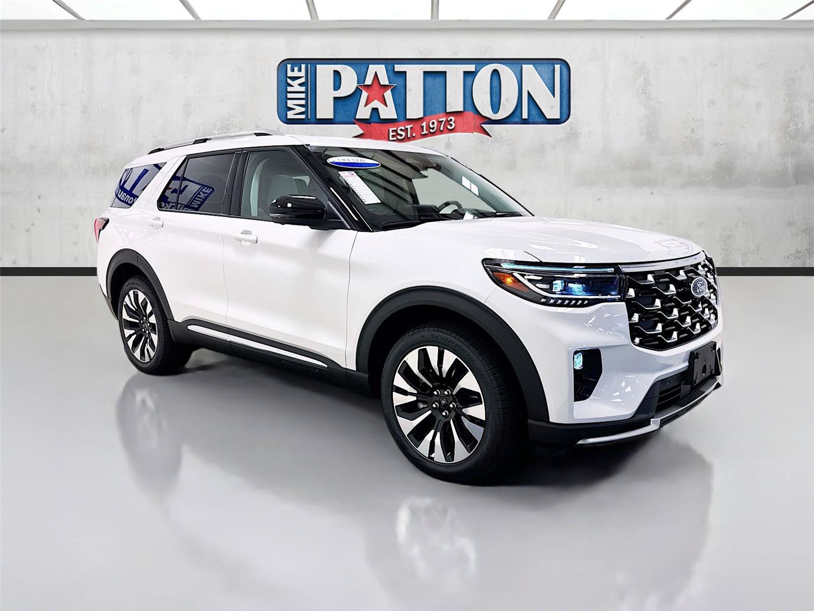 New 2026 Ford Explorer Platinum w/ LUX Leather Package