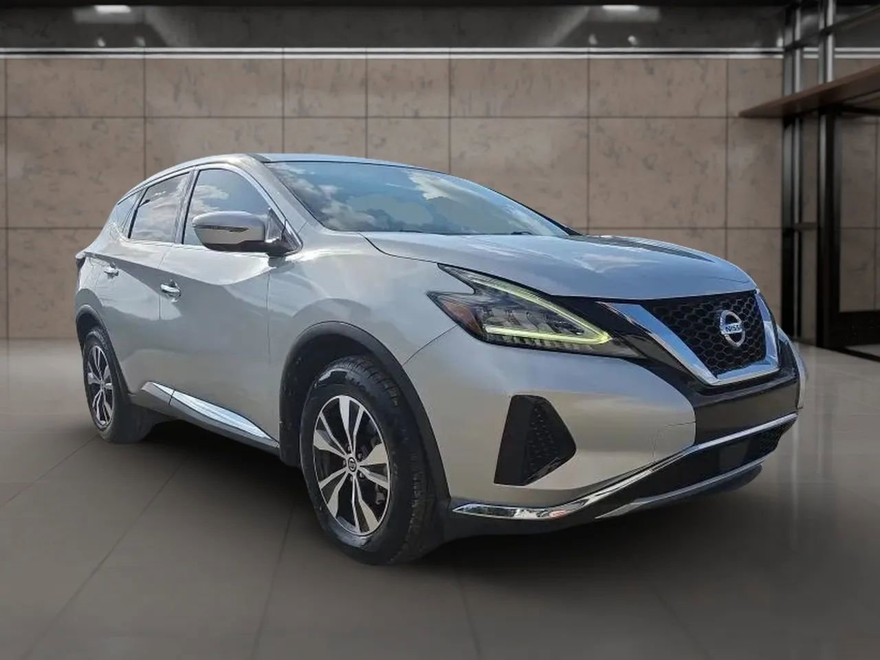 Used 2019 Nissan Murano S image 3