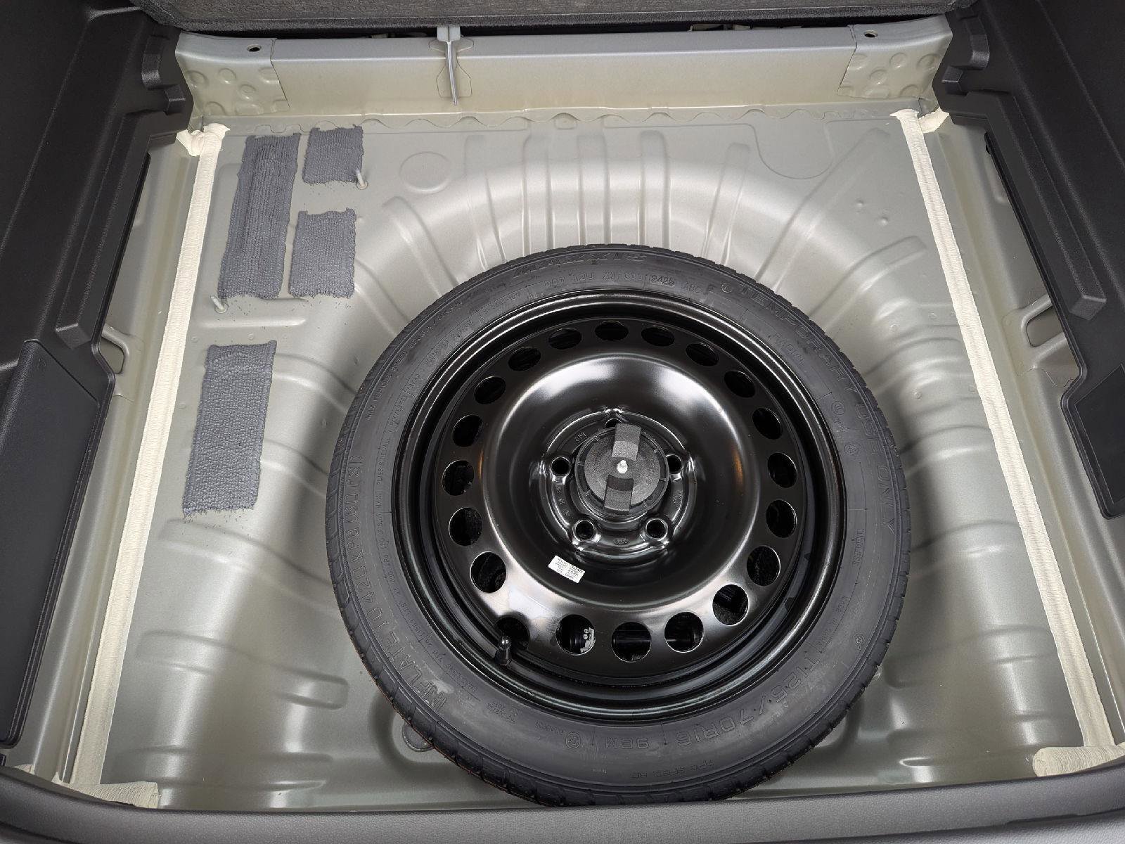 New 2026 Chevrolet Trax RS w/ Sunroof Package image 41