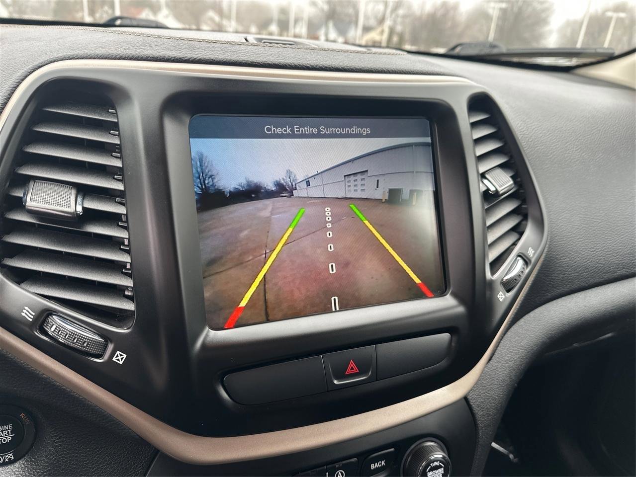 Used 2017 Jeep Cherokee High Altitude image 26