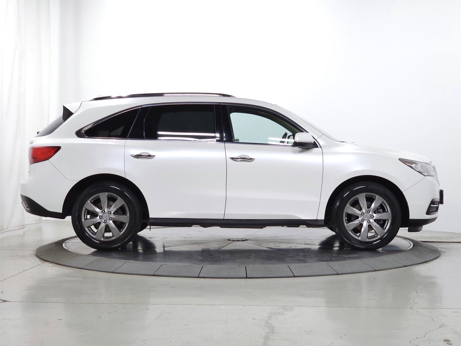 Used 2016 Acura MDX SH-AWD image 11