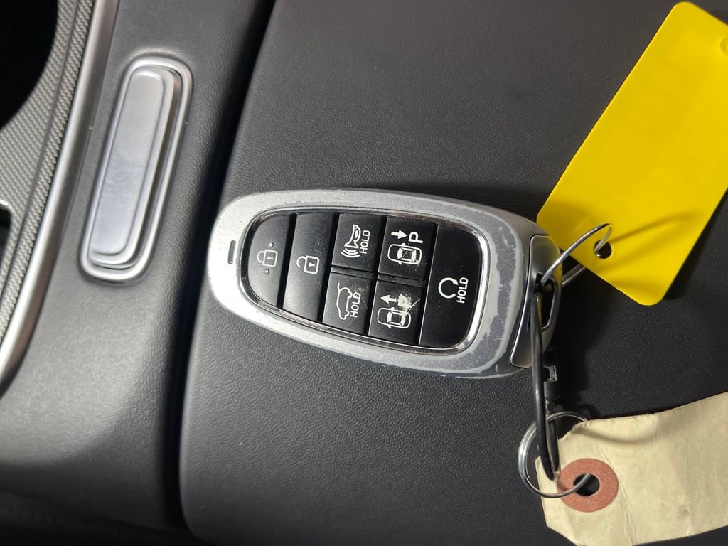 Certified 2023 Hyundai Santa Fe Limited image 27