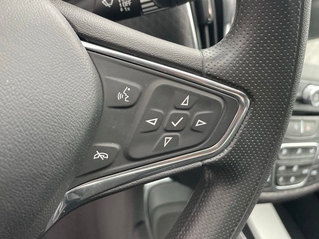 Used 2020 Chevrolet Malibu LT image 23