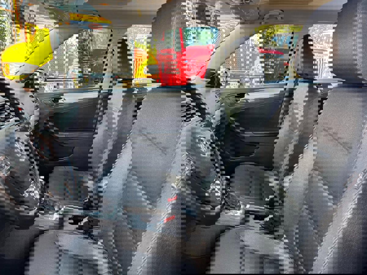 Used 2012 Volkswagen Jetta TDI image 19