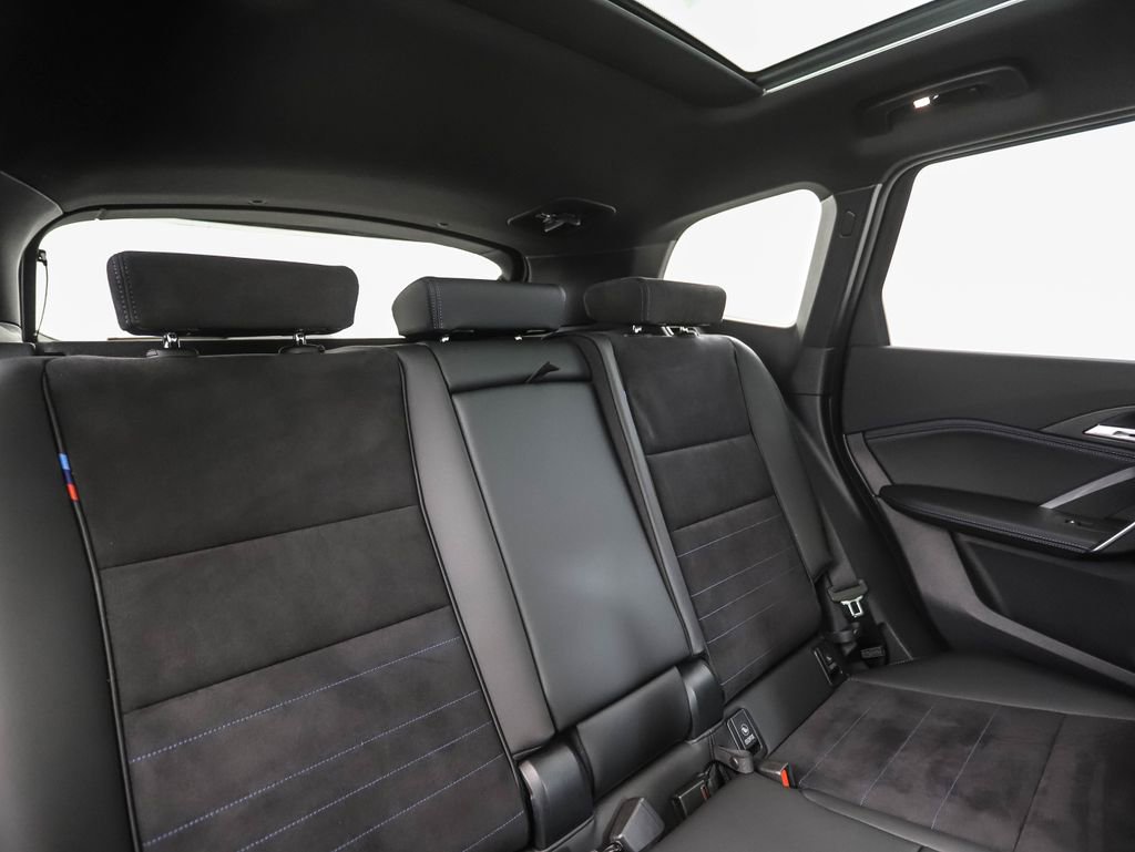 Certified 2025 BMW X1 M35i w/ Premium Package image 27