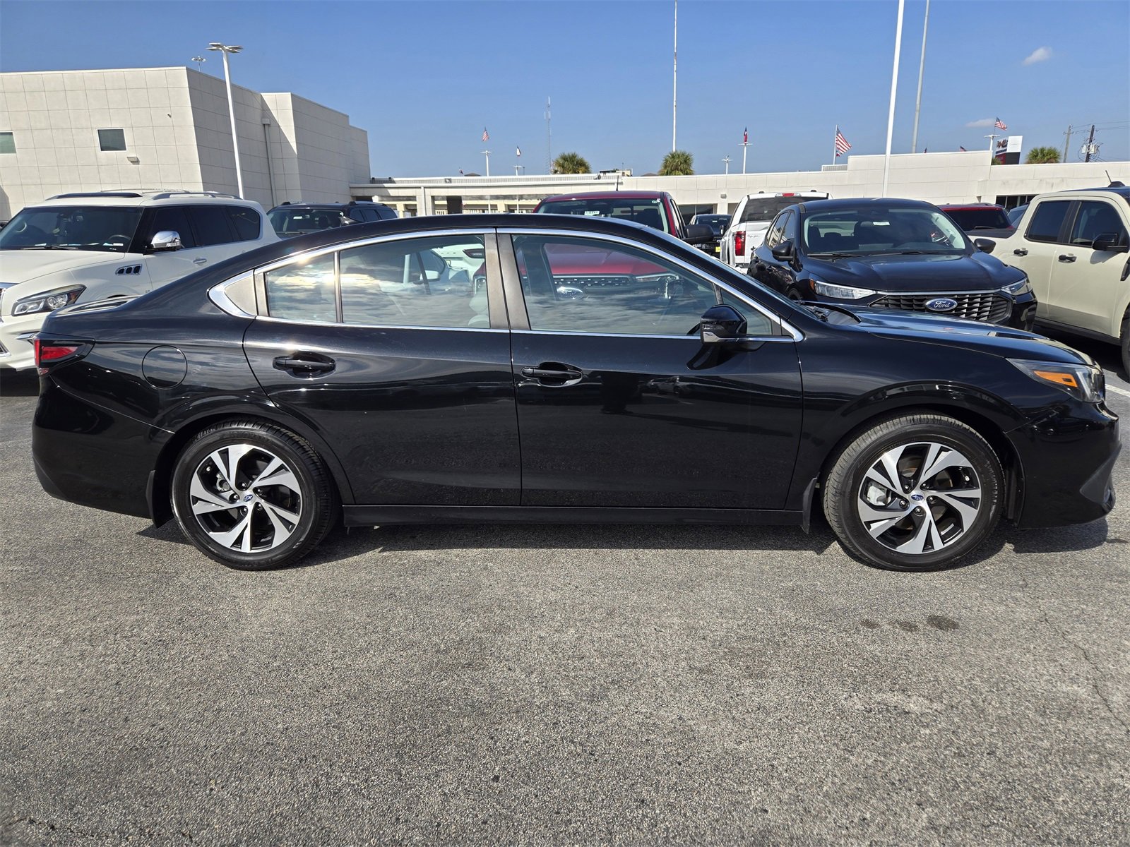 Used 2021 Subaru Legacy Premium image 4
