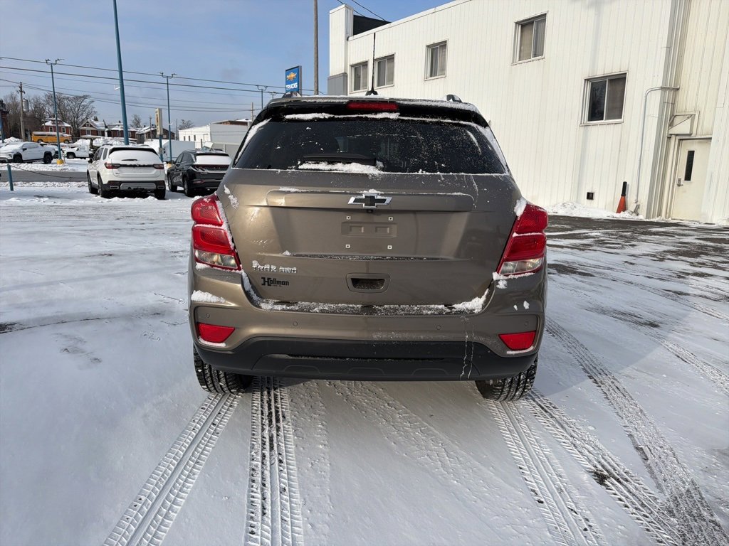 Used 2021 Chevrolet Trax LT w/ Driver Confidence Package image 6
