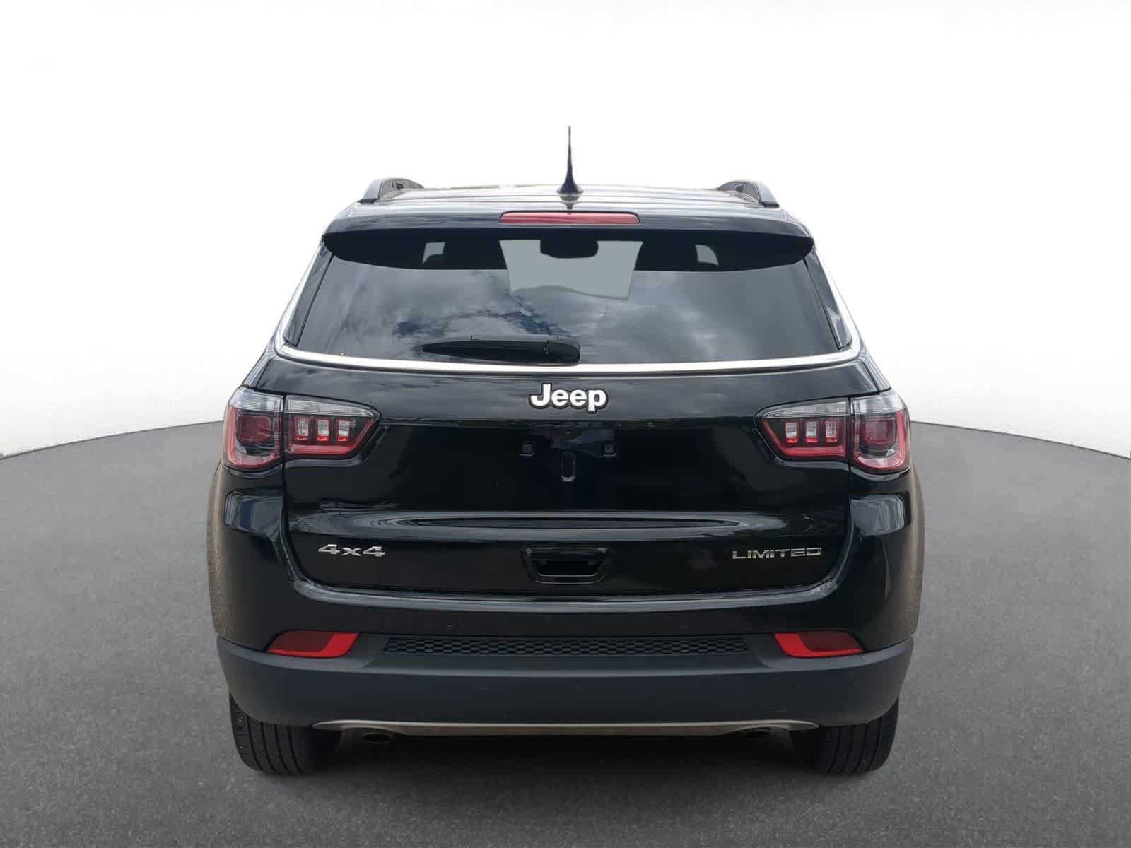 Certified 2023 Jeep Compass Limited AWD/4WD image 7