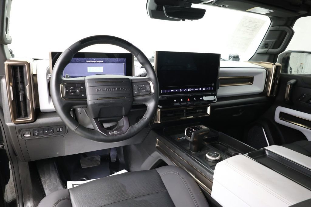 Used 2024 GMC Hummer EV 2X w/ LPO, Illumination Package image 9