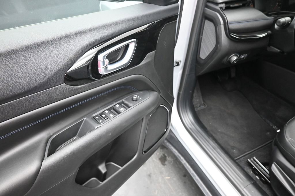 New 2026 Jeep Compass Latitude AWD/4WD image 12