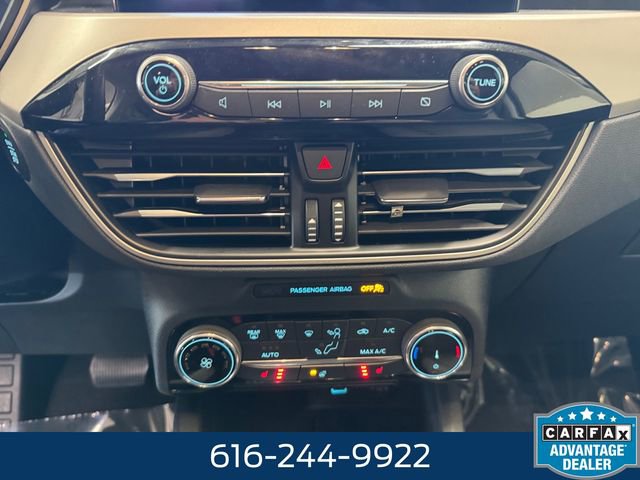 Used 2022 Ford Escape SE w/ Cold Weather Package AWD/4WD image 7