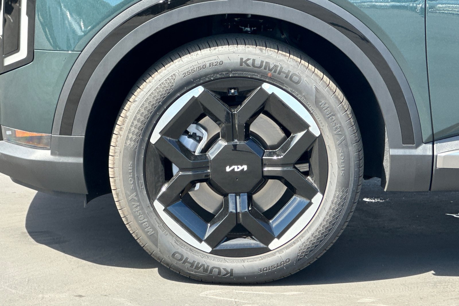 New 2027 Kia Telluride EX w/ Towing Package FWD image 27