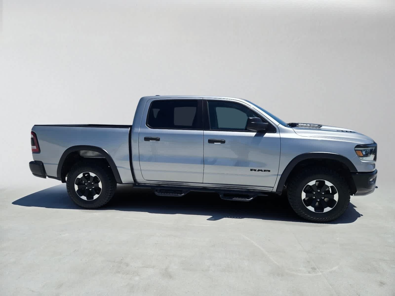 Used 2022 RAM 1500 Rebel AWD/4WD image 2