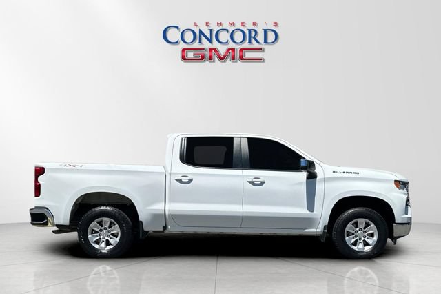 Used 2023 Chevrolet Silverado 1500 LT w/ Work Truck Package AWD/4WD image 3