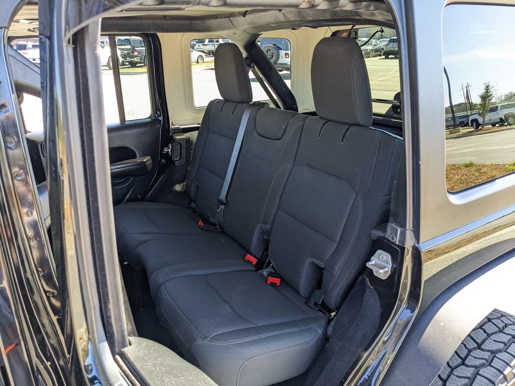 Used 2020 Jeep Wrangler Unlimited Sport S image 34