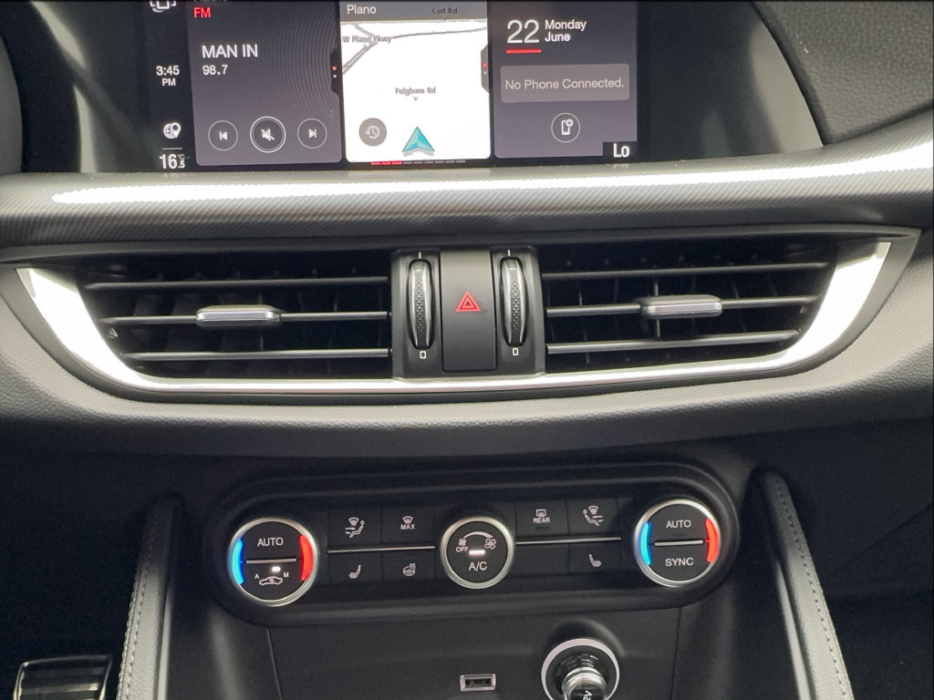 New 2026 Alfa Romeo Stelvio Sprint AWD/4WD image 53