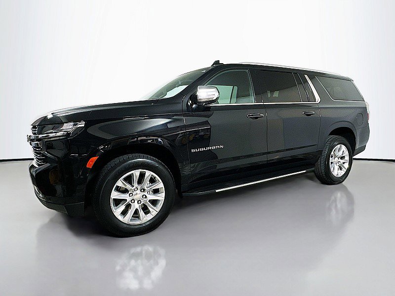 Used 2024 Chevrolet Suburban Premier AWD/4WD image 3