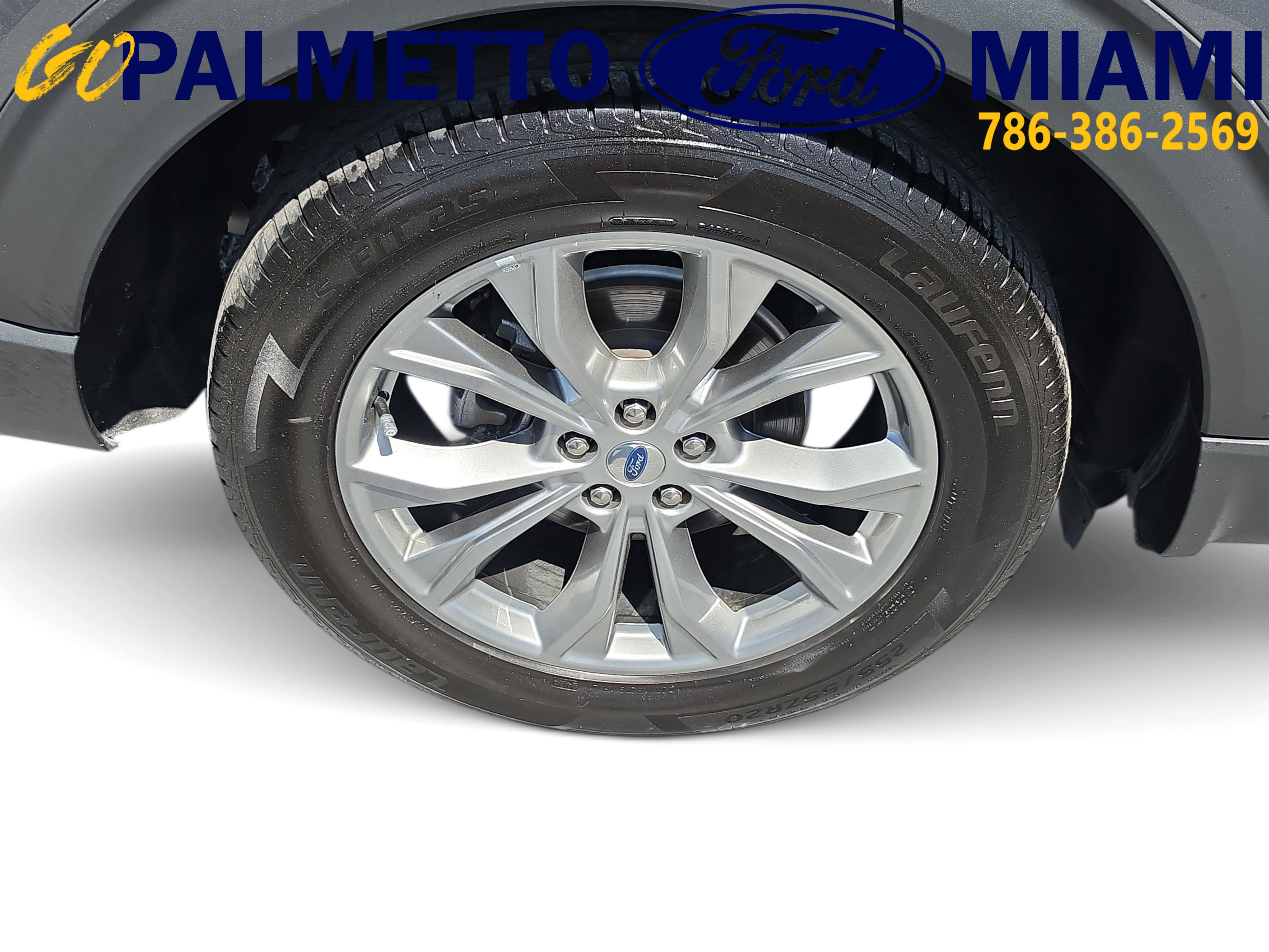 Used 2022 Ford Explorer XLT w/ Equipment Group 202A RWD image 7