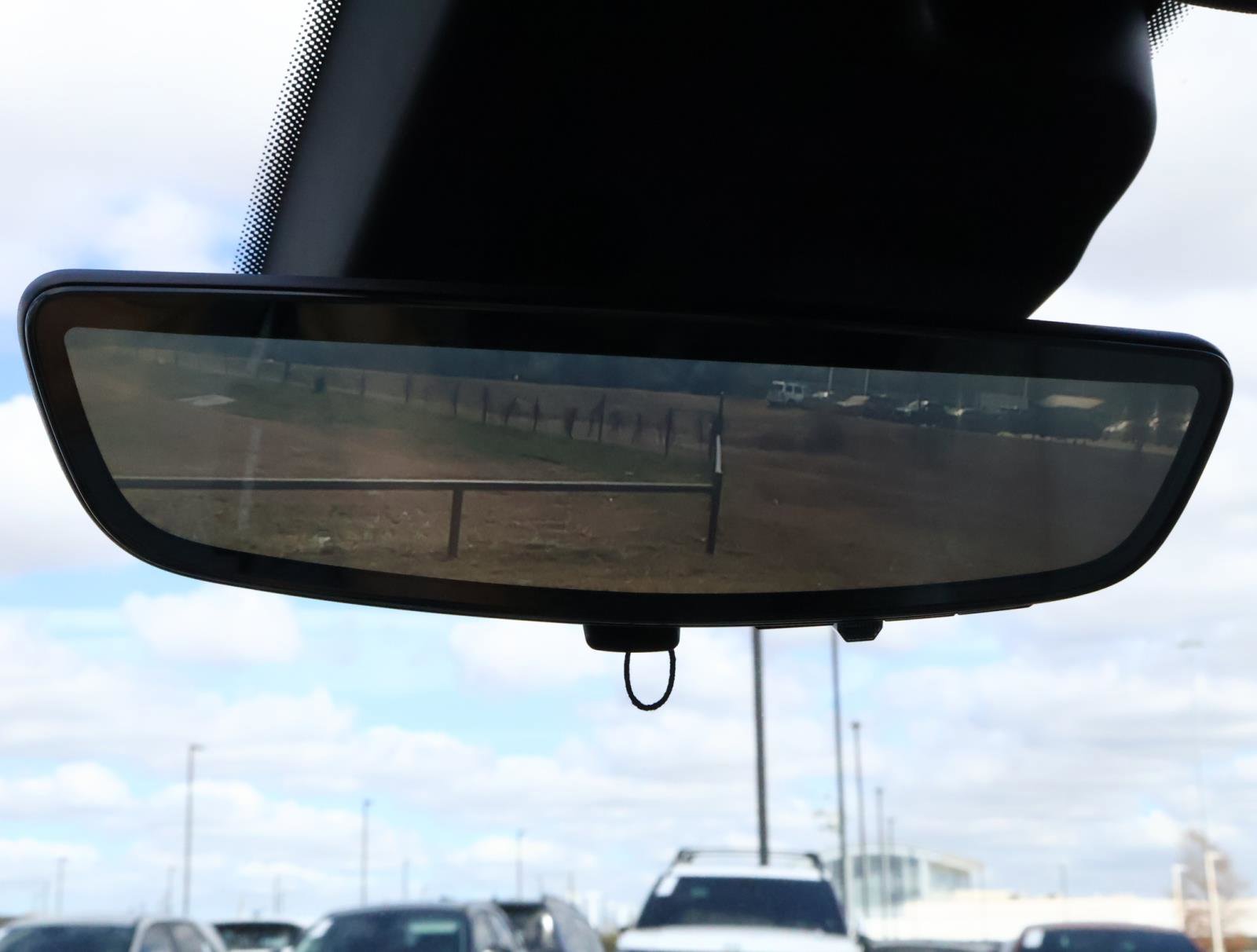 Used 2019 Cadillac XT4 Premium Luxury image 34