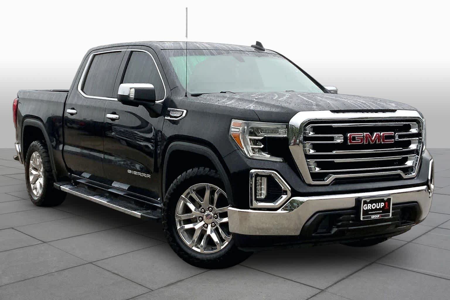 Used 2020 GMC Sierra 1500 SLT RWD image 3