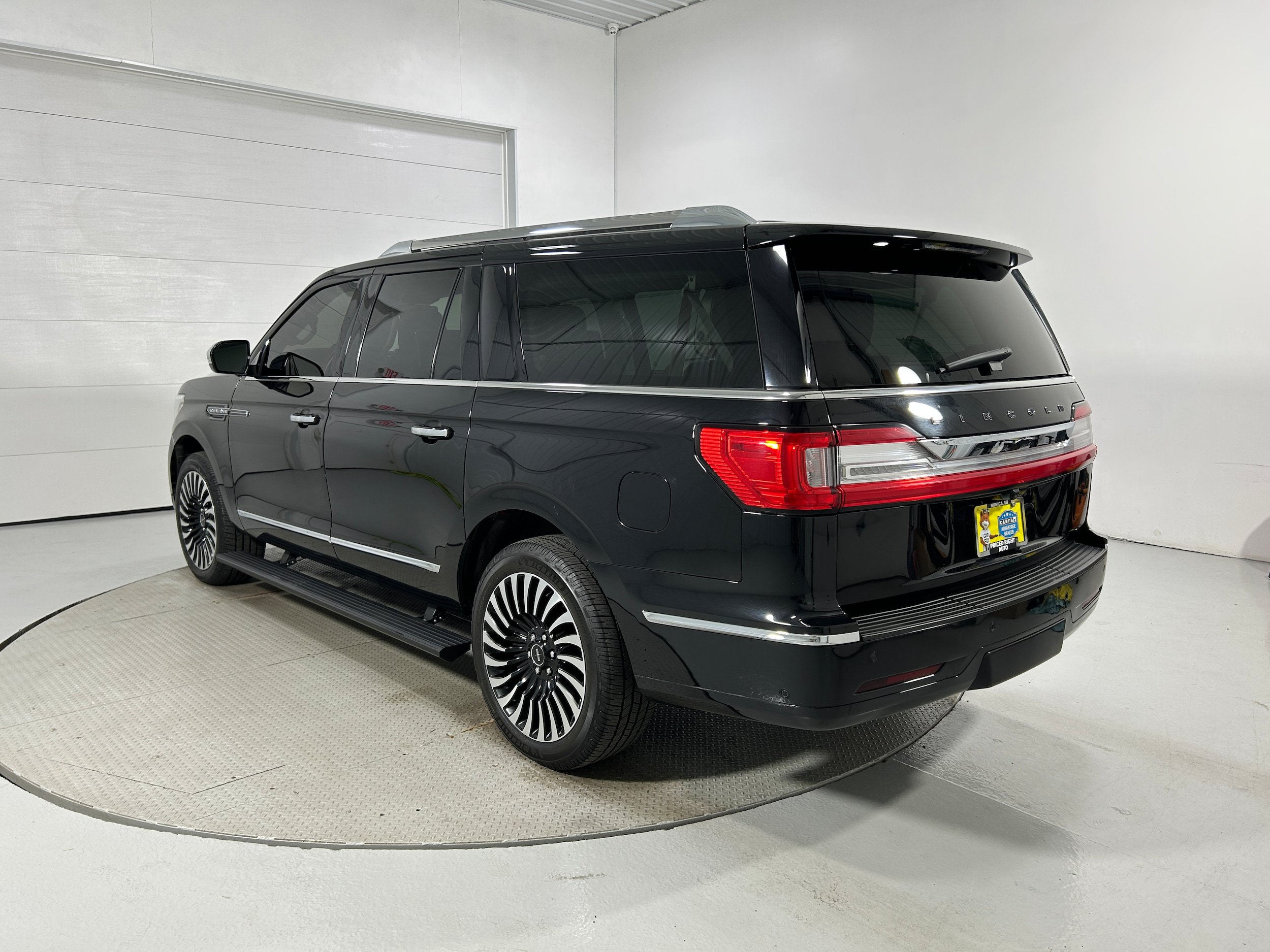 Used 2019 Lincoln Navigator L Black Label AWD/4WD image 23