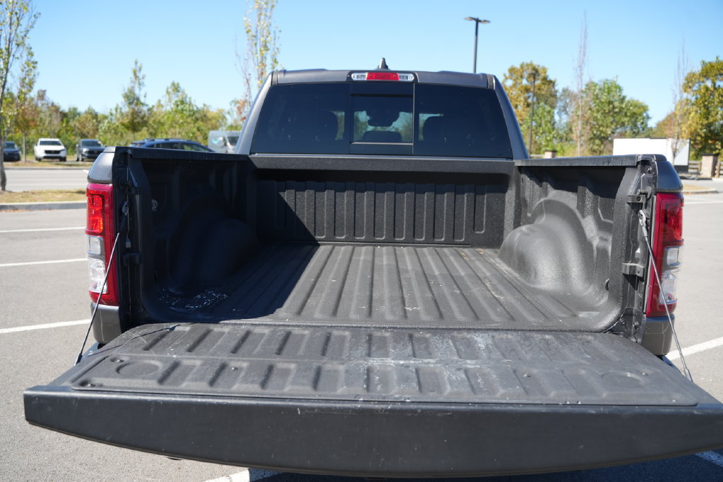 Used 2022 RAM 1500 Big Horn AWD/4WD image 17