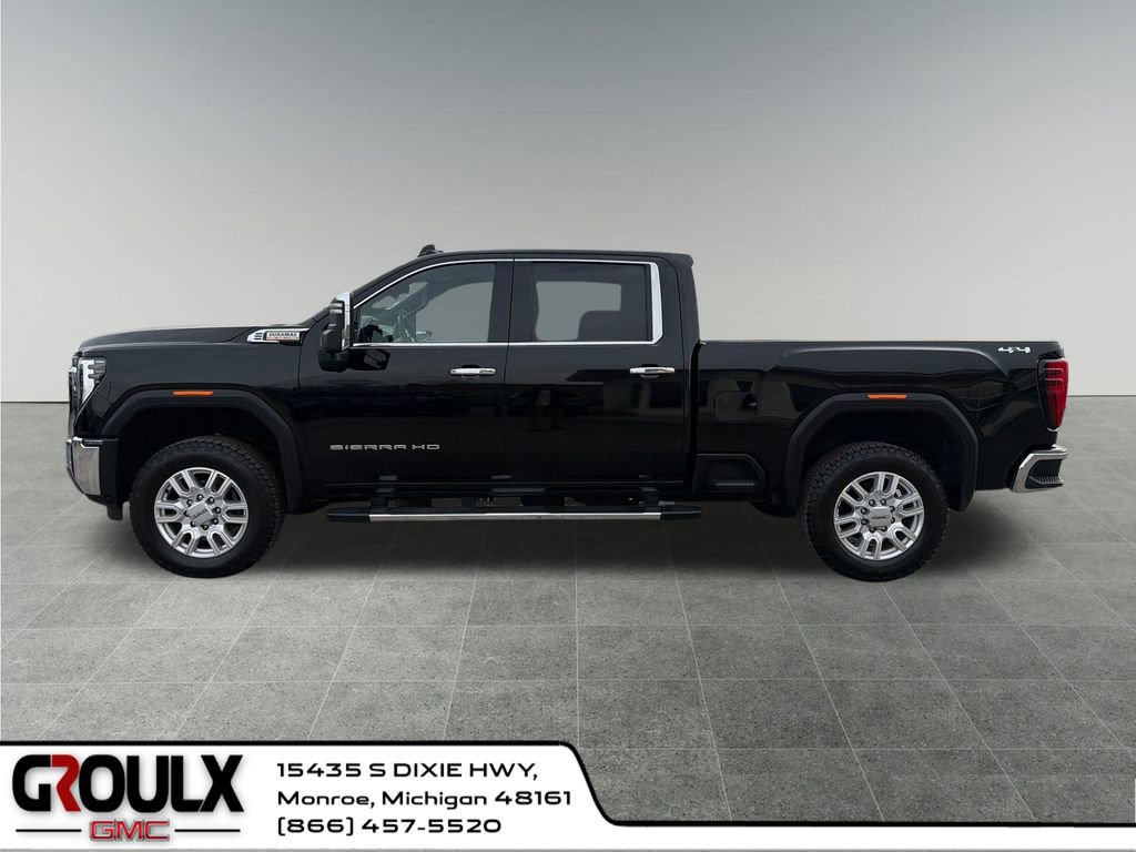 Used 2024 GMC Sierra 2500 SLT w/ SLT Premium Package image 3