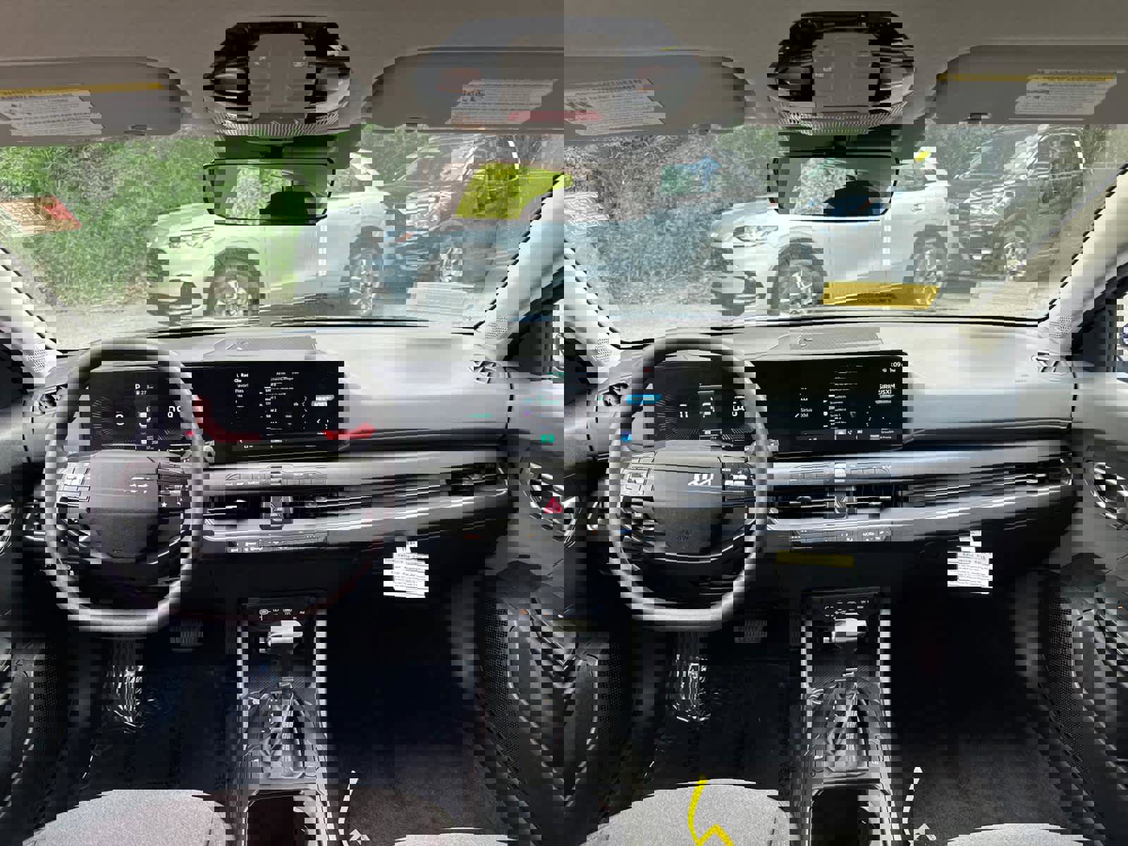 Used 2025 Kia K4 LXS image 34