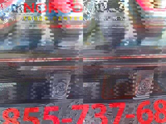 Used 2019 GMC Yukon XL SLT image 9