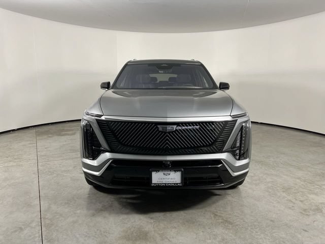 Certified 2026 Cadillac Vistiq Luxury w/ LPO, Floor Liner Package AWD/4WD image 3