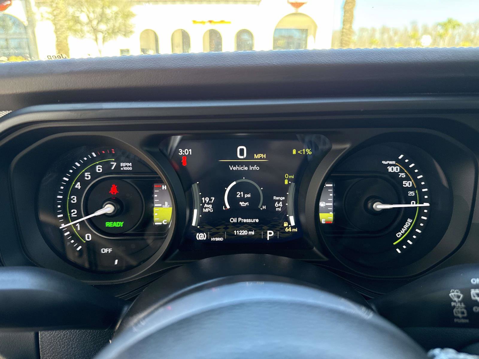 Used 2025 Jeep Wrangler Sahara w/ Safety Group image 31