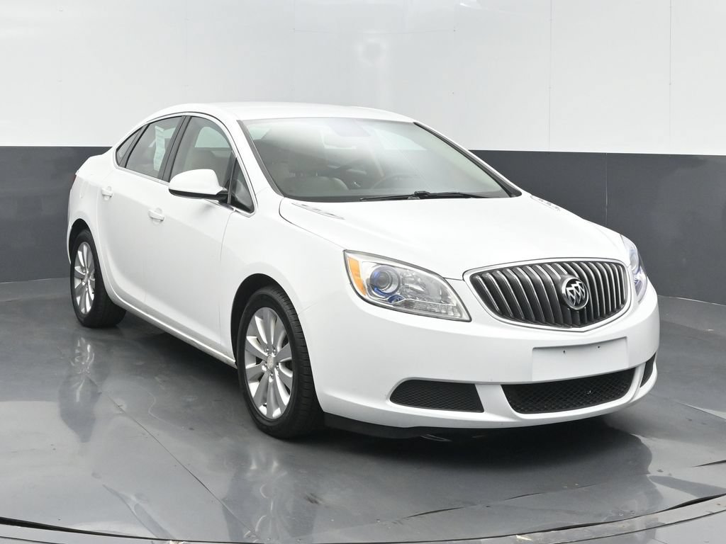 Used 2016 Buick Verano w/ Comfort Package FWD image 3