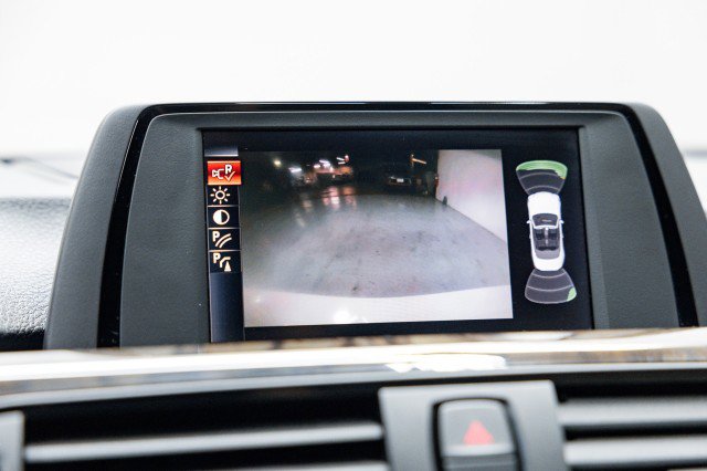 Used 2017 BMW 430i Convertible image 17