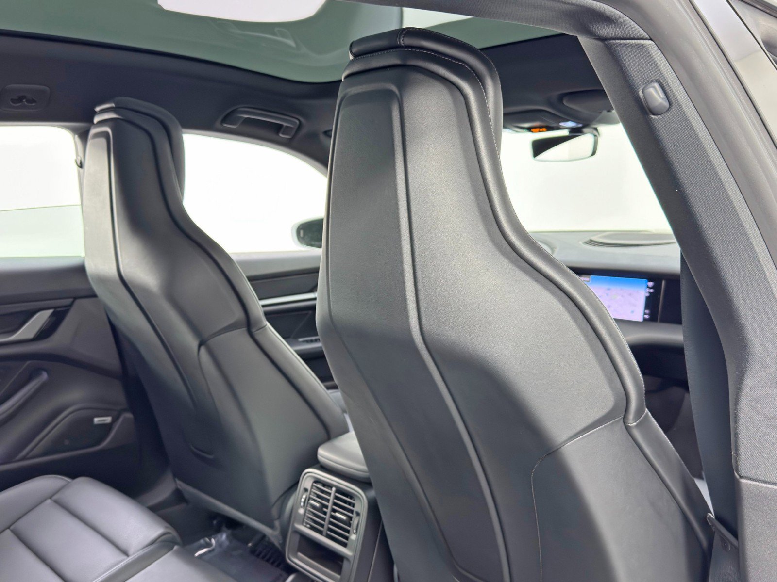 Used 2021 Porsche Taycan 4 Cross Turismo w/ Premium Package AWD/4WD image 36