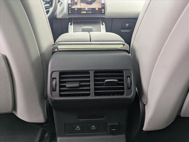 Used 2024 Land Rover Range Rover Velar Dynamic SE image 18