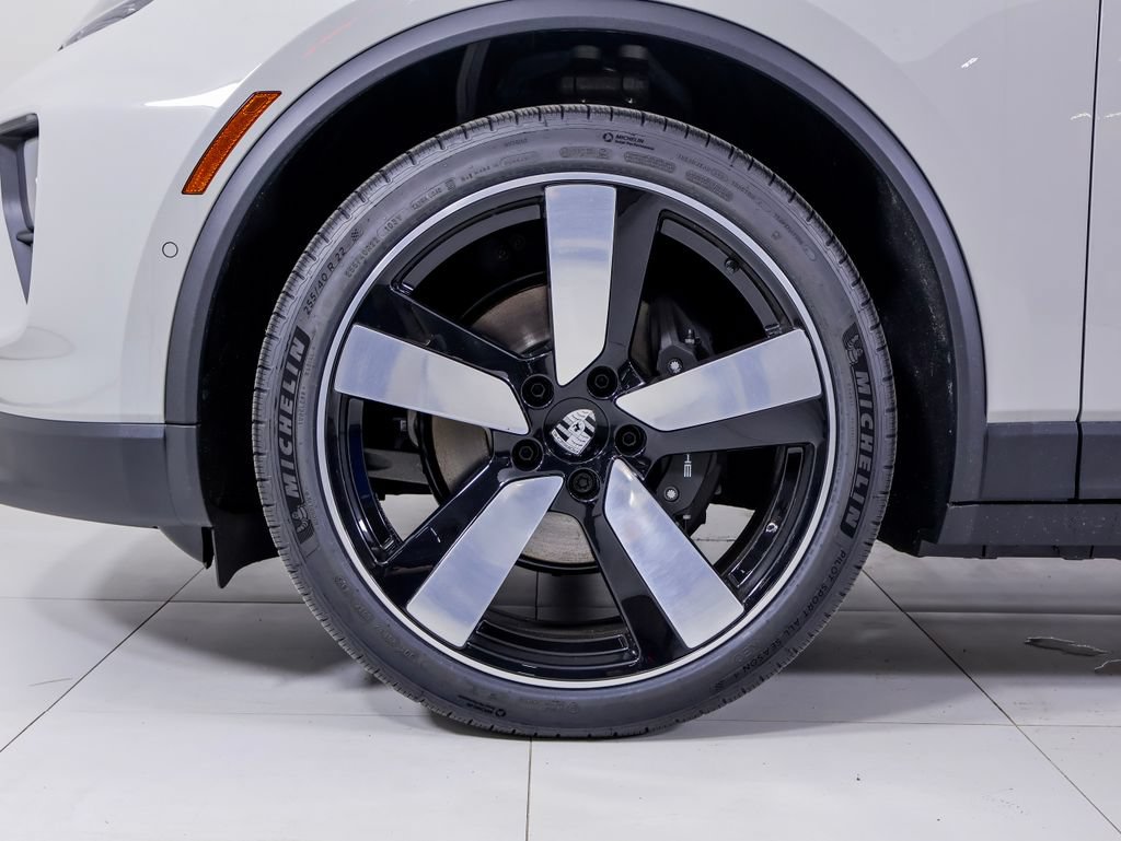 New 2026 Porsche Macan 4 Electric AWD/4WD image 28