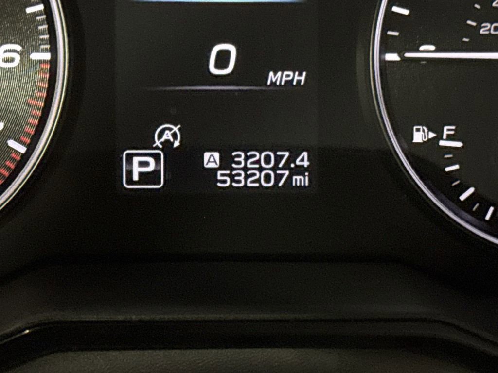 Used 2022 Subaru Outback Premium image 13