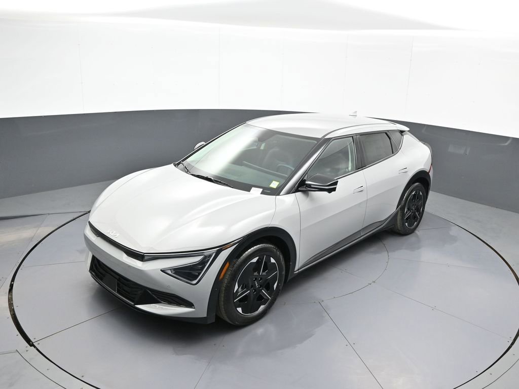 New 2025 Kia EV6 Wind image 35