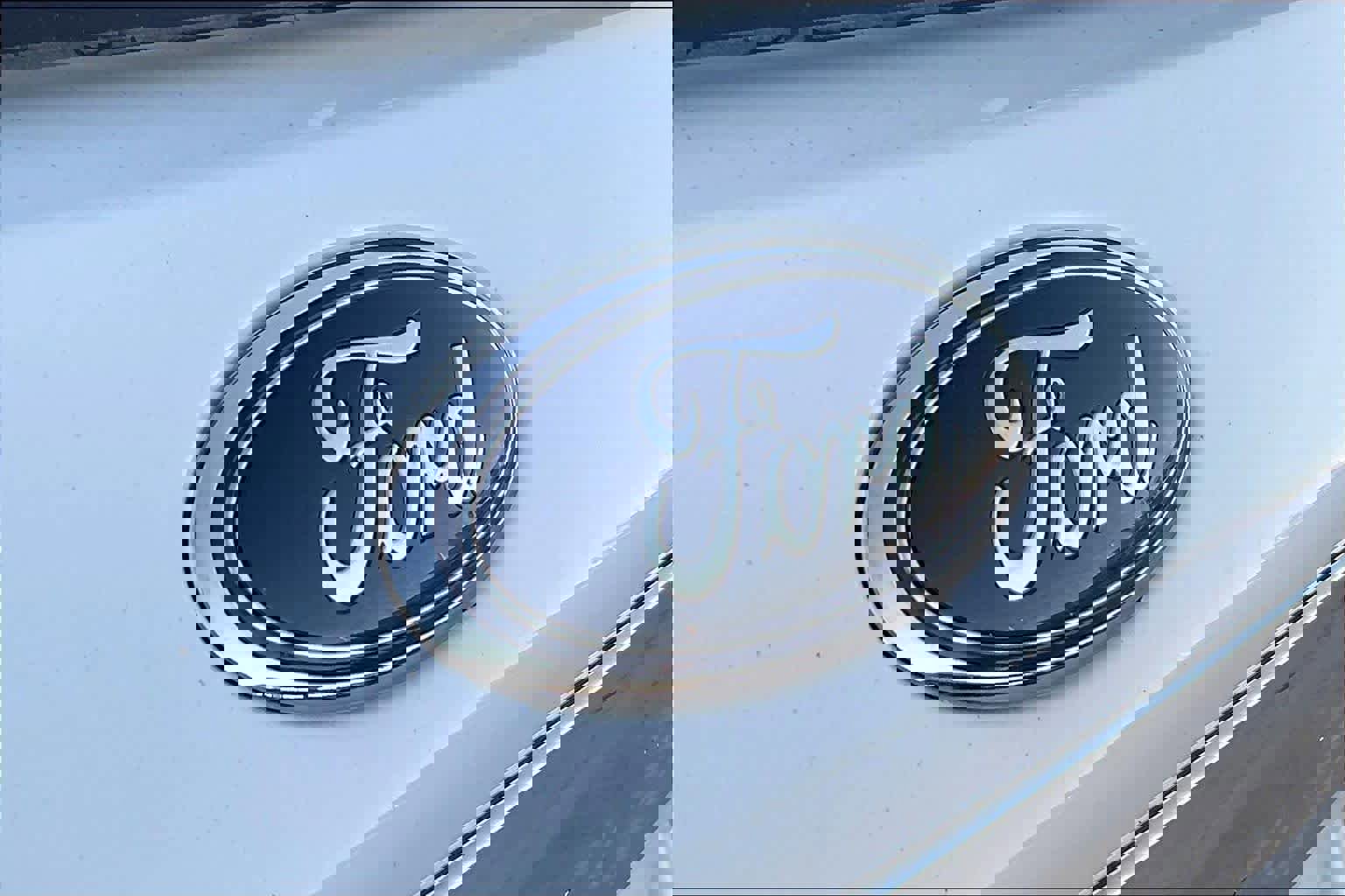 Used 2023 Ford Explorer Limited image 30