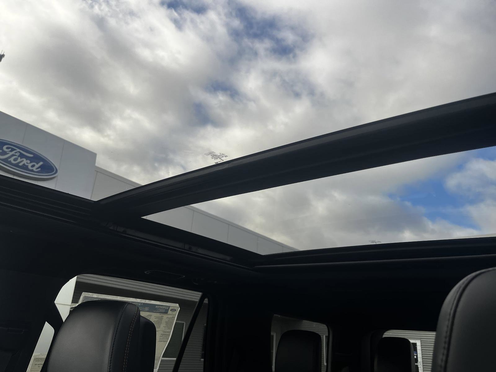 New 2026 Ford Expedition Tremor image 19